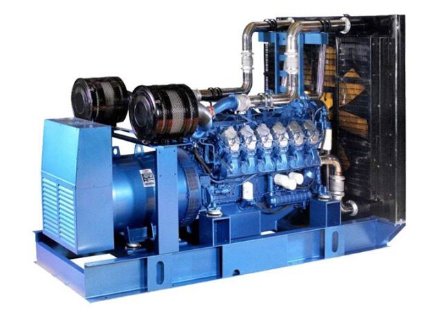 苏州康明斯30kw小型柴油二手发电机组 苏州康明斯30kw小型柴油二手发电机组